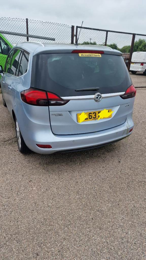 4 x cars spare or repaire