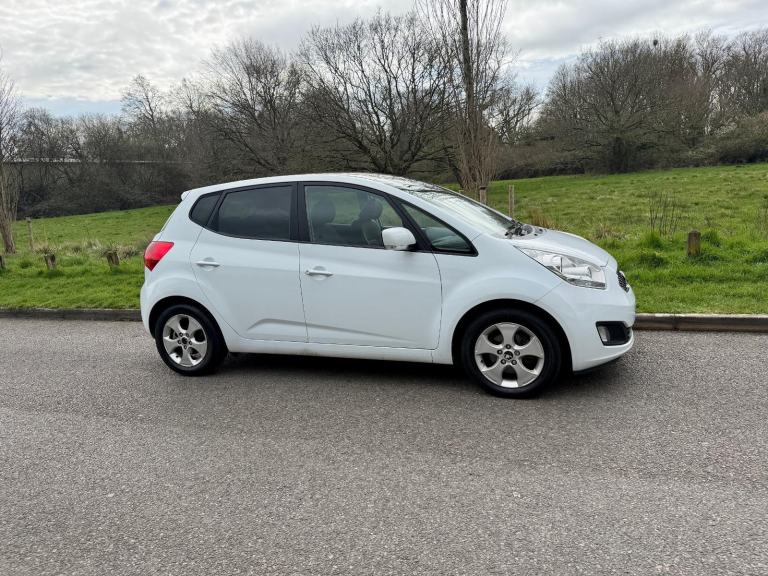 Kia Venga 1.6 3 Automatic 5dr (Sat Nav) PETROL AUTOMATIC 2012/62