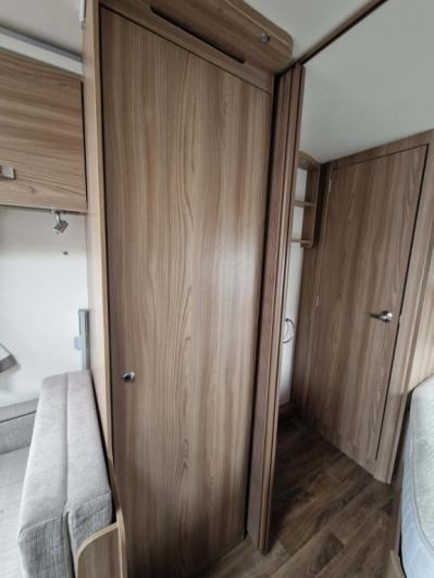 2017 Sprite Quattro FB Used Caravan