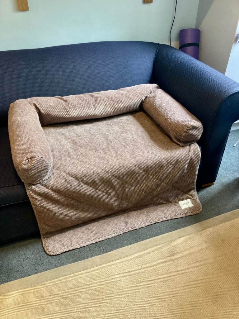 ORVIS dog bed/sofa protector - Labrador/Pointer size or smaller