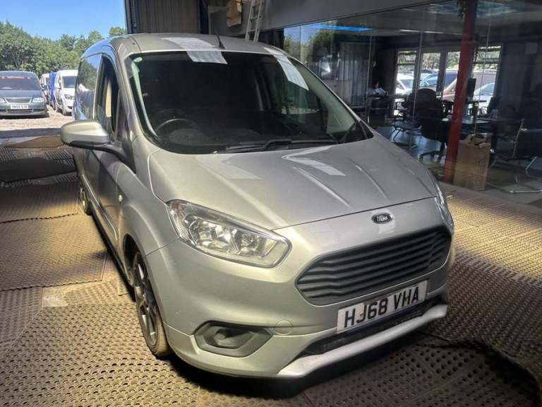 2018 Ford Transit Courier Transit Courier Limited TDCi Panel Van DIESEL Manual