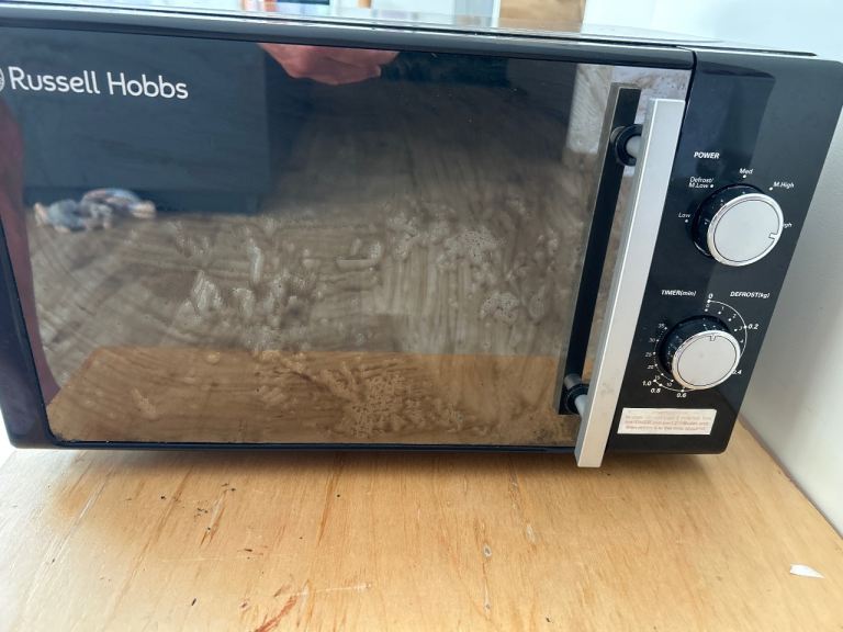 Russell Hobbs Black Microwave Oven – Good Condition