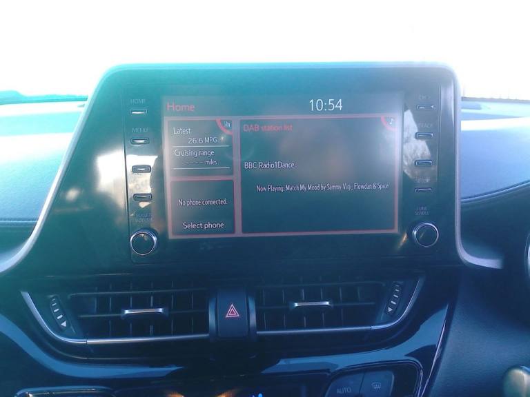 2022 Toyota C-HR 1.8 VVT-h GPF Icon SUV 5dr Petrol Hybrid CVT Euro 6 (s/s) (122 ps) HATCHBACK PET...