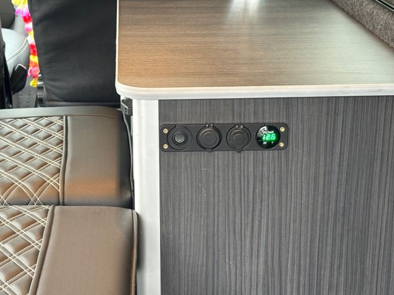 Volkswagen, TRANSPORTER, Panel Van, 2013, Manual, 1968 (cc)Vw