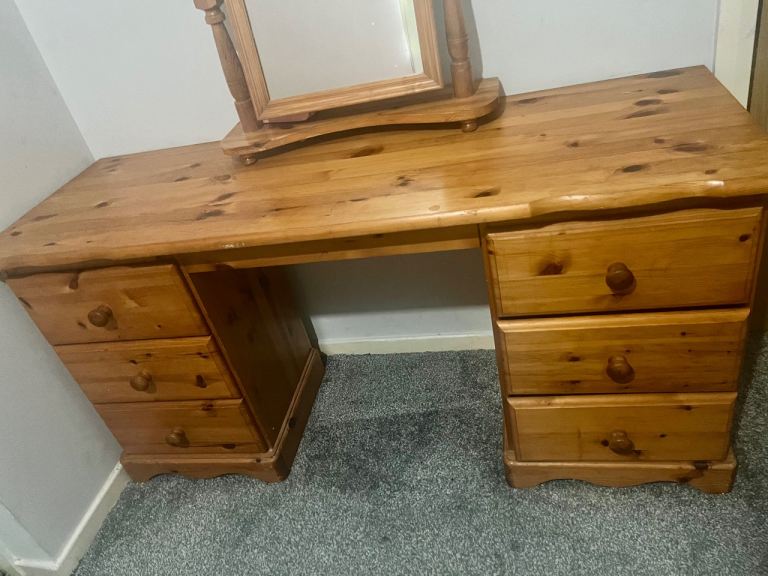 Free dressing table and chairs. All to go together 