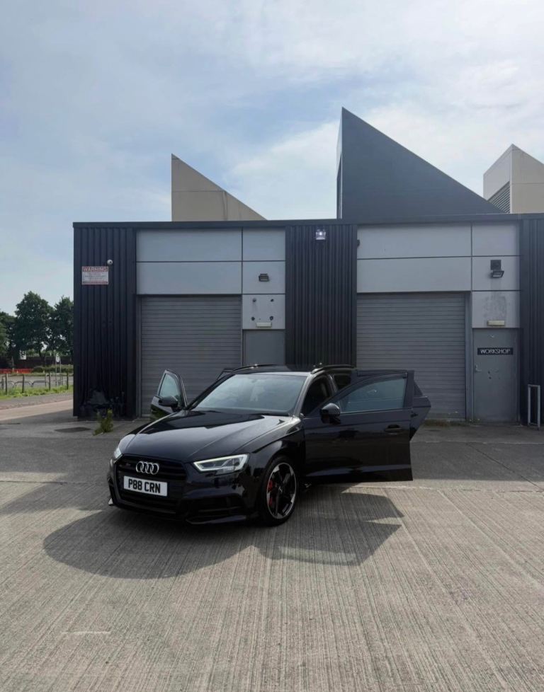 Audi, A3, Hatchback, 2018, Semi-Auto, 1984 (cc), 5 doors