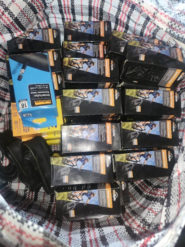 Bicycle parts, wheels tyres inne tubes helmets saddles