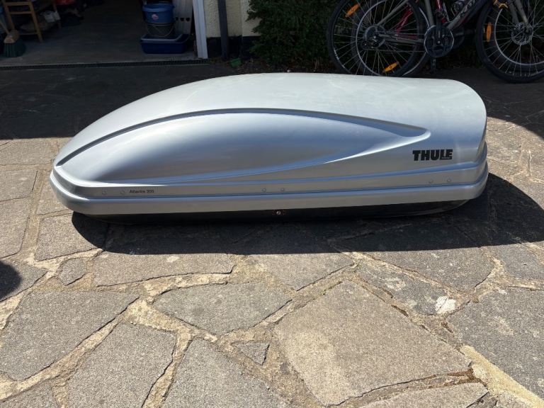 Thule Atlantis 200 Roof Box