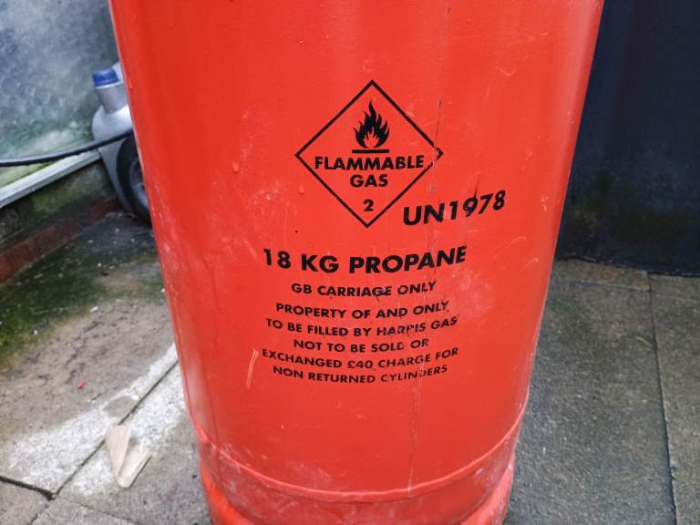 PROPANE HARRIS GAS - [only x1 left] 18kg FULL BOTTLE £80 CASH