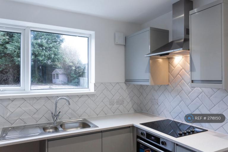 3 bedroom house in Allendale Crescent, Penshaw, Houghton Le Spring, DH4 (3 bed) (#2718150)