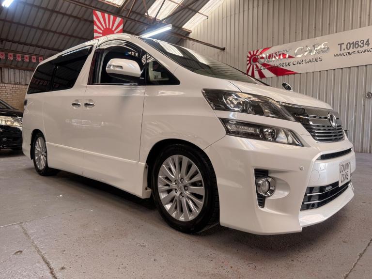 2014 Toyota Vellfire 2.4Z G Edition, Electric Doors/Tailgate, Apple CarPlay, 