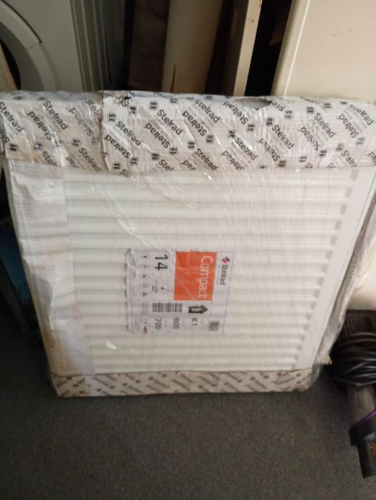 Stelrad single radiator 