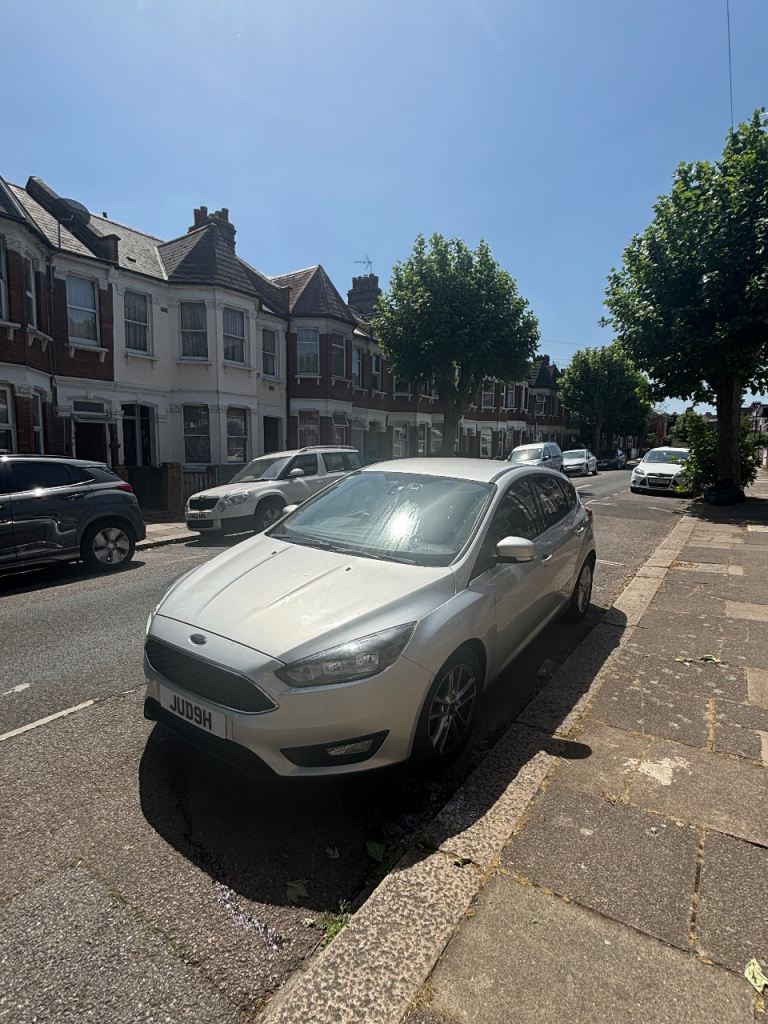 BARGAIN!! Ford, FOCUS, Hatchback, 2015, Manual, 999 (cc), 5 doors