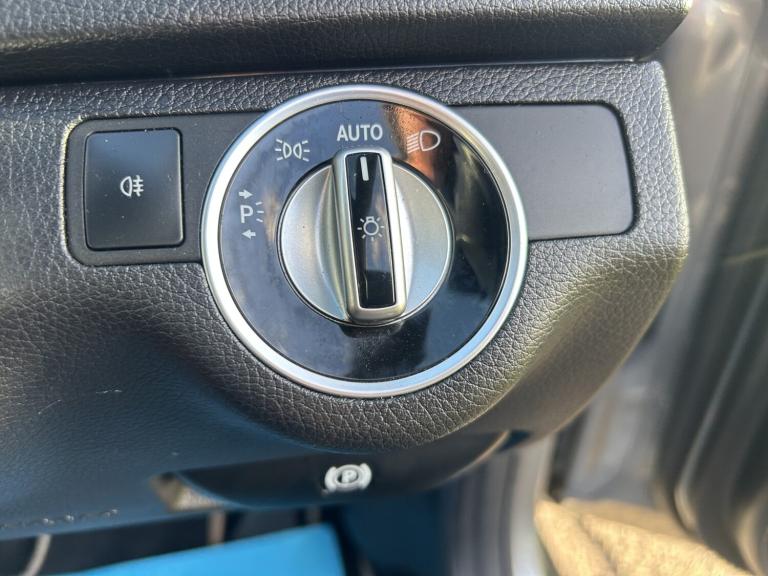 MERCEDES-BENZ C CLASS 1.6 C180 AMG Sport Edition 2015