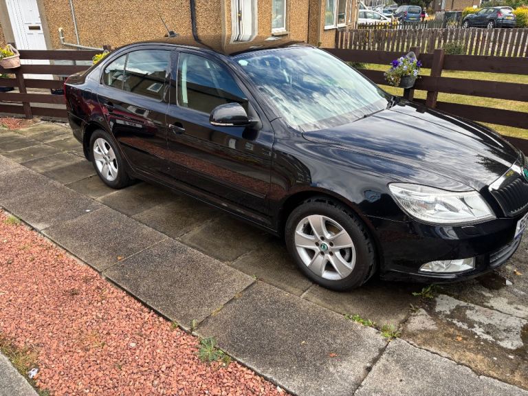 Skoda, OCTAVIA, Hatchback, 2011, Semi-Auto, 1968 (cc), 5 doors