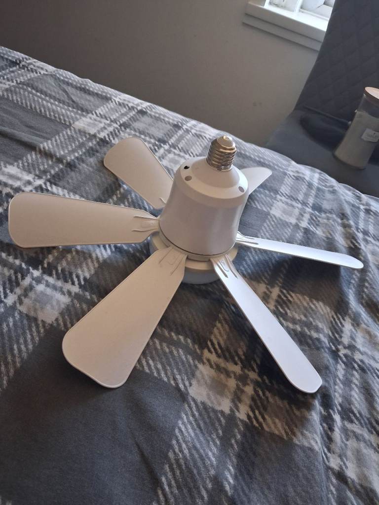Ceiling Fan/Light