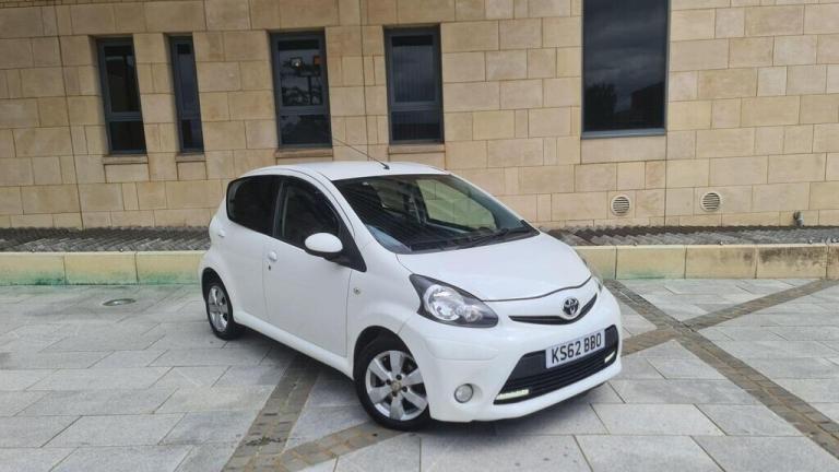 2013 Toyota AYGO 1.0 VVT-i Fire 5dr [AC] MMT HATCHBACK Petrol Automatic