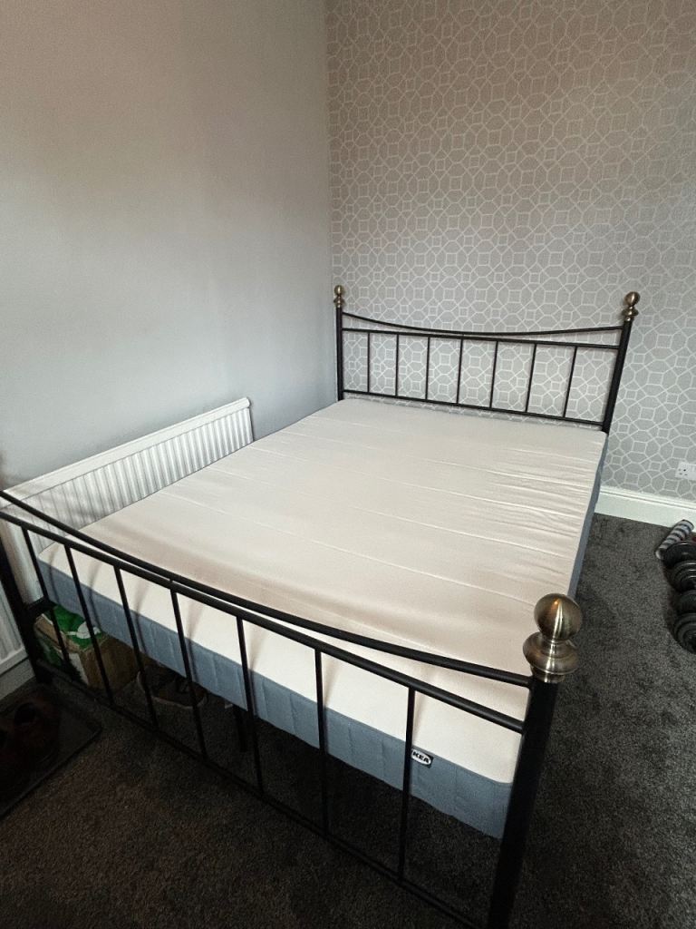 IKEA VESTMARKA King Size Mattress and metal bed frame 