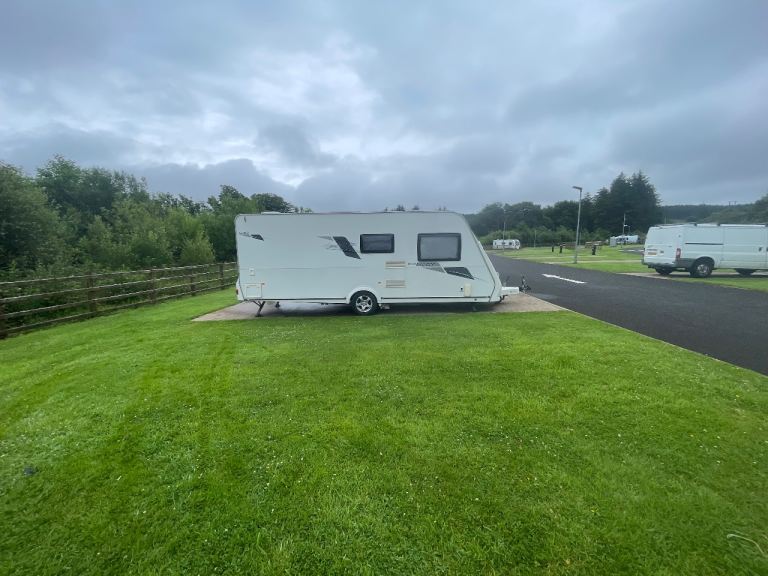 Elddis fixed bed 2011/12