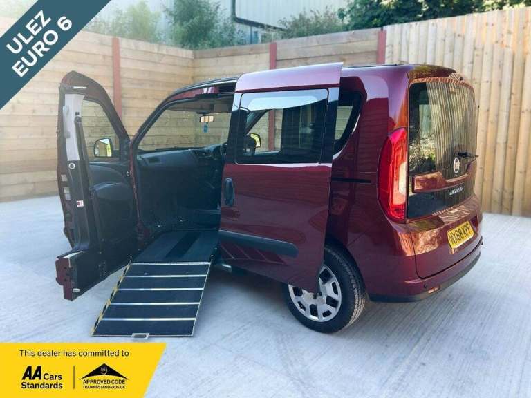 2018 Fiat Doblo Passenger Up Front Wheelchair Accessible Disabled Access Vehicle WAV MPV Petrol M...