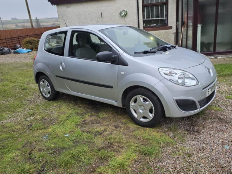 Renault, TWINGO,ulez Compliant full year mot full service history 