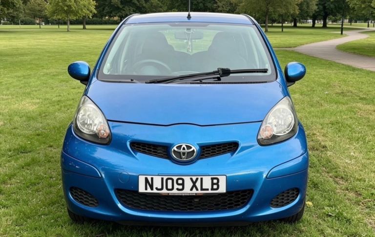 Toyota, AYGO, Hatchback, 2009, Manual, 998 (cc), 5 doors - £20 Road Tax for 1 Year