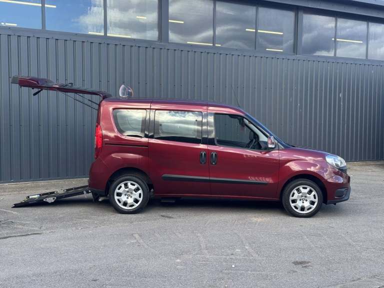 2017 Fiat Doblo 1.4 16v 95hp Easy Air Wheelchair Accessible Vehicle Petrol Manual