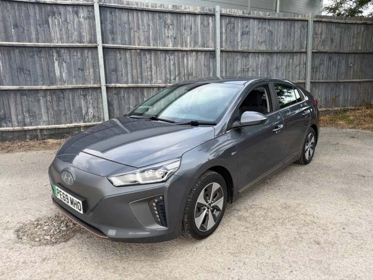 2019 Hyundai Ioniq 28kWh Premium Hatchback 5dr Electric Auto (120 ps) Electric