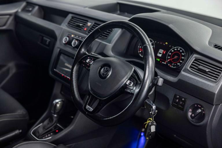 2016 Volkswagen Caddy 2.0 TDI BlueMotion Tech 102PS Highline Van DSG PANEL VAN DIESEL Automatic
