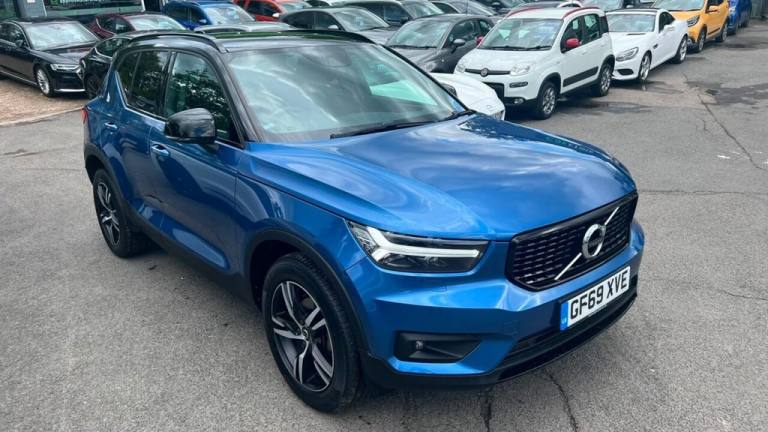 2020 Volvo XC40 Blue 2.0 D3 R-Design SUV, 81,100 miles, Euro 6, ULEZ compliant, Leather, Sa ESTAT...