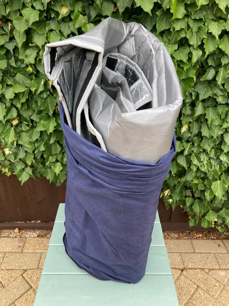 Windscreen Cover-very good condition 