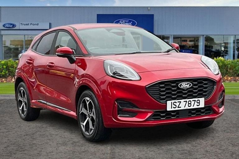 2025 Ford Puma ST-Line**REAR CAMERA - HEATED SEATS & STEERING WHEEL - SAT NAV - APPLE CARP Hatchb...