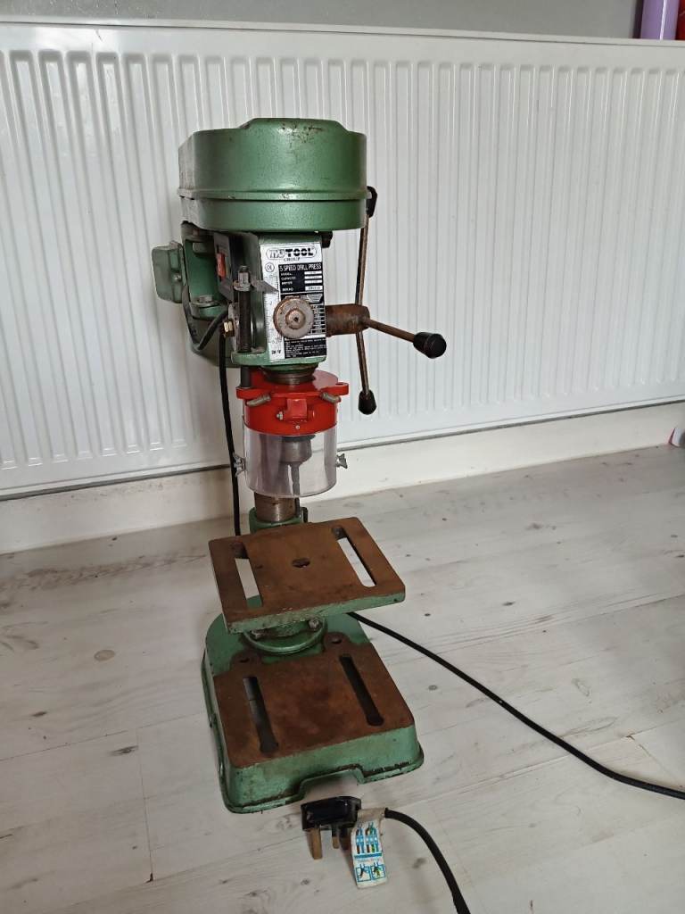Pillar drill