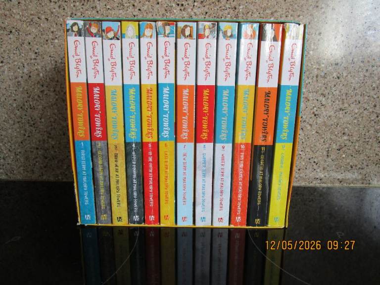 Malory Towers Set 12 books by Enid Blyton