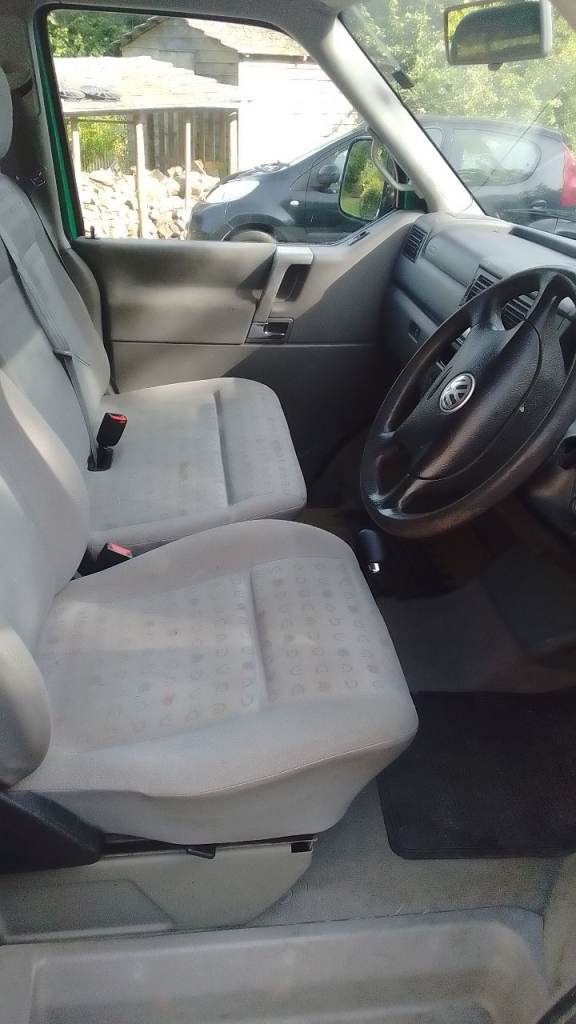 Camper potential ,Volkswagen, CARAVELLE TDI LWB AUTO, Minibus, 2003, 2461 (cc)