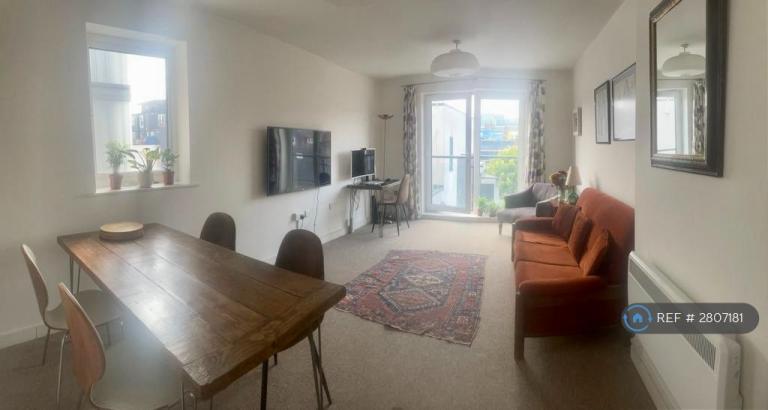 1 bedroom flat in Northdown Street, London, N1 (1 bed) (#2807181)