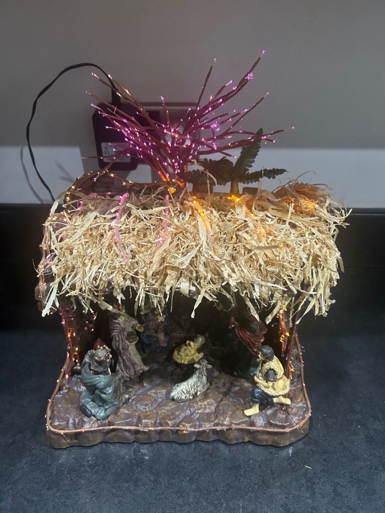 Vintage premier large musical Christmas fibre optic nativity scene 