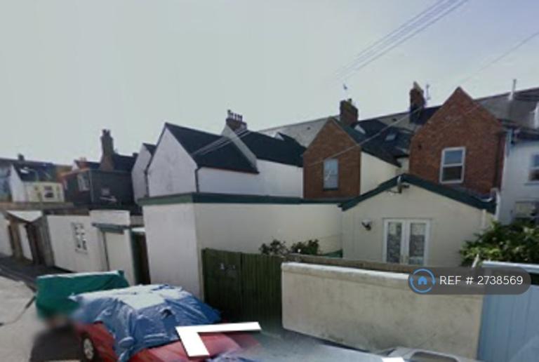 1 bedroom flat in Exmouth, Exmouth, EX8 (1 bed) (#2738569)