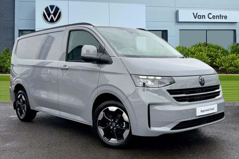 2025 Volkswagen Transporter 2.0 TDI 150 Commerce Pro Van Van Manual