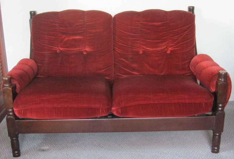 Two seater Burgundy Dralon Settee - Free