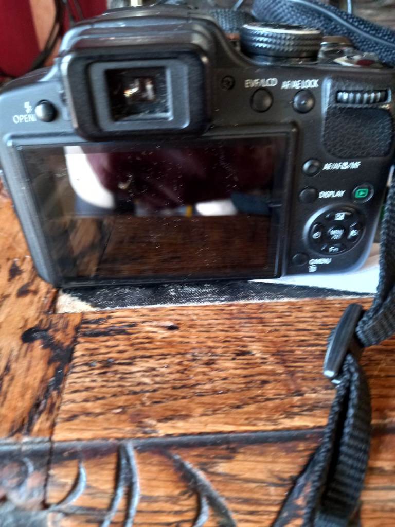 Lumix  fz48 digital csmera