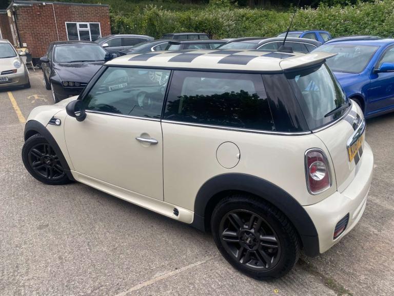 2011 MINI Hatch 1.6 One 3dr Hatchback Petrol Manual