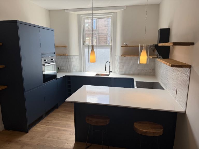 2 Bed Flat, North High St, EH21