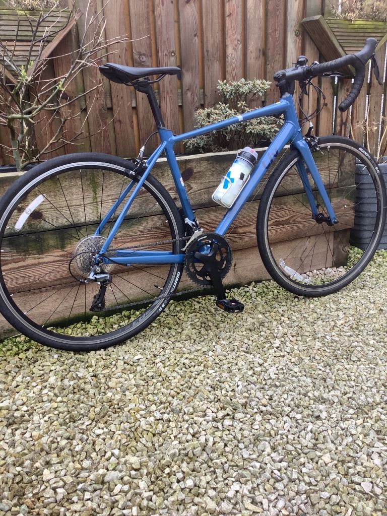 Liv Avail 2 ladies road bike 