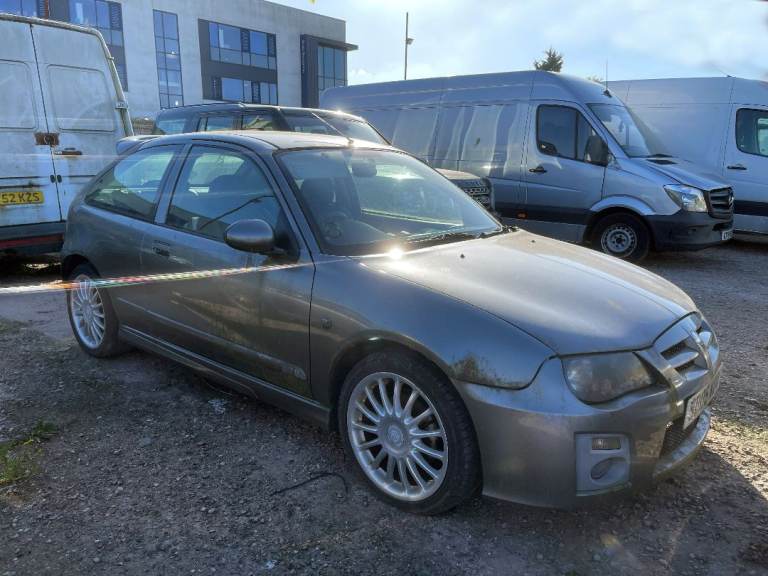 MG ZR 1.4 2005. Project car/investment for anyone looking. Runs fine but needs work. 