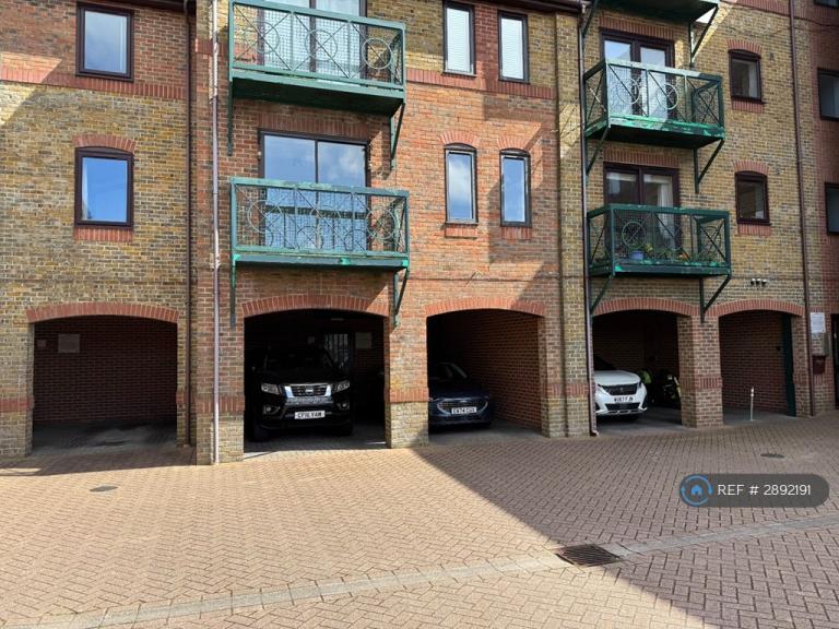 1 bedroom flat in Mitchell Close, Southampton, SO19 (1 bed) (#2892191)