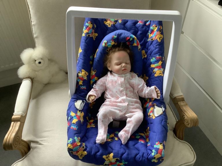 ASHTON DRAKE BABY DOLL & CAR SEAT