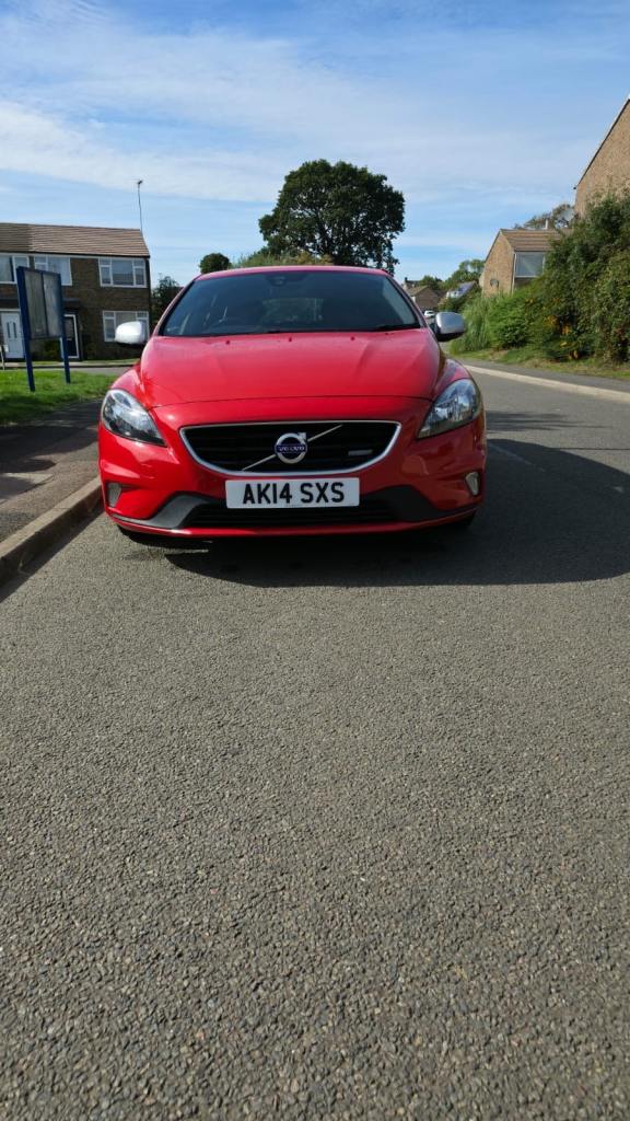 Volvo, V40, Hatchback, 2014, Manual, 1560 (cc), 5 doors