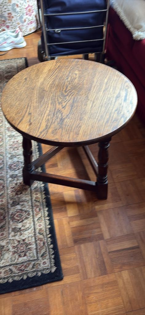 19th Century Oak Cricket Table – C.1850 made by Guildock model F201