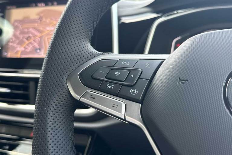 2025 Volkswagen T-Roc 1.5 TSI R-Line 5dr DSG SUV Petrol Automatic